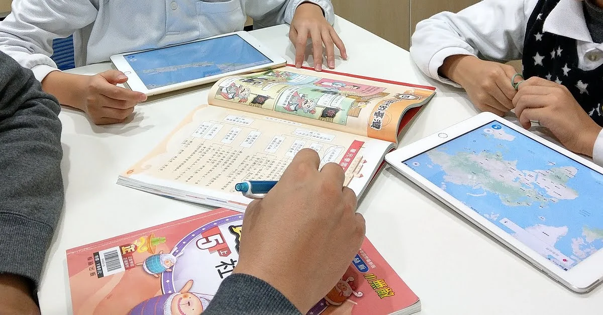 02_play_with_kid_ipad